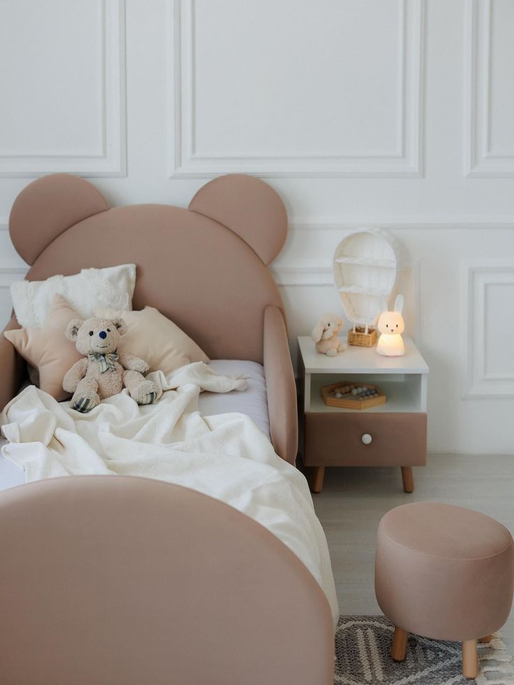 Teddy Toddler bed