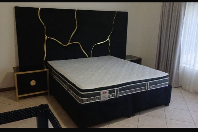 Azarna Overlapping Headboard