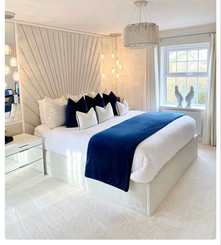 Sunnella Roofheight Headboard